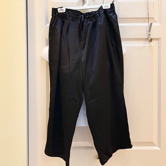 Calvin Klein high rise wide leg pull on pants - Picture 3 of 11